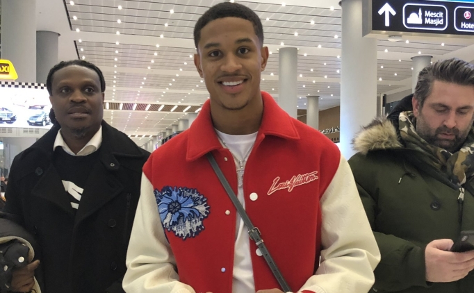 Jayden Oosterwolde, Fenerbahe iin geldi
