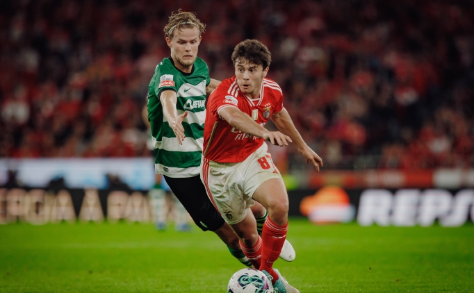 Benfica, Sporting'i son dakika golleriyle y�kt�!
