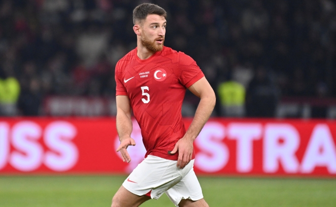 Galatasaray ve Fenerbahe arasnda Salih zcan derbisi