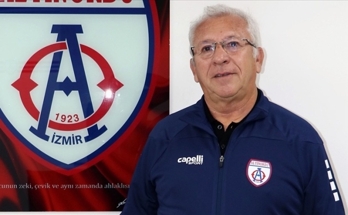 Seyit Mehmet zkan'dan Kuntz'a sitem
