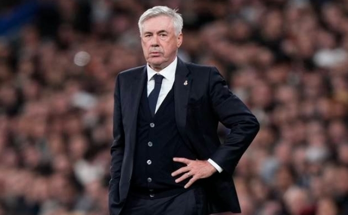 Real Madrid'den Carlo Ancelotti iin yeni karar!