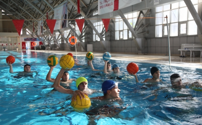 Sutopu Erkekler Avrupa �ampiyonas� Elemeleri