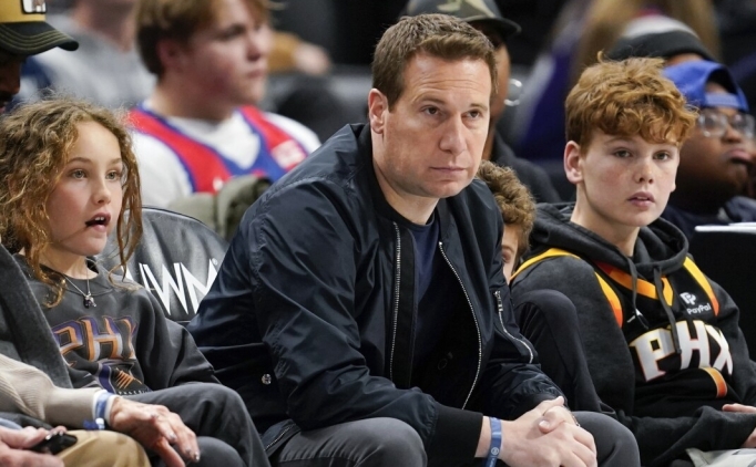 Isbia, Phoenix Suns' resmen satn ald!