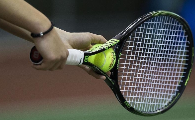 Tenis Federasyonu'ndan pek enolu Turna'ya yant