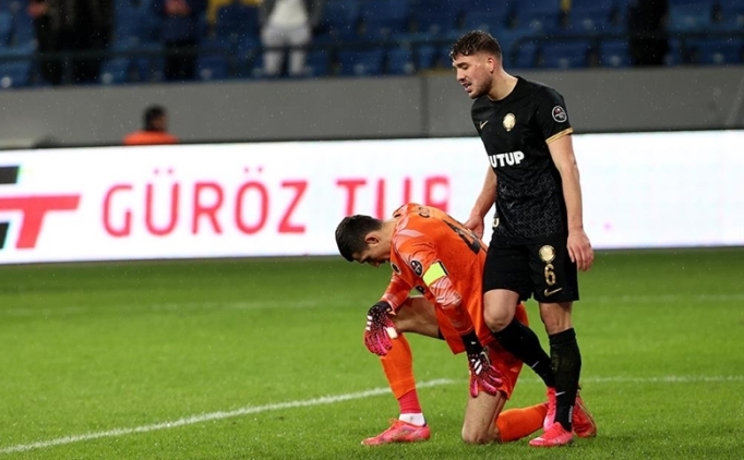 Gen�lerbirli�i, 100. y�l�nda k�me d��me korkusu ya��yor