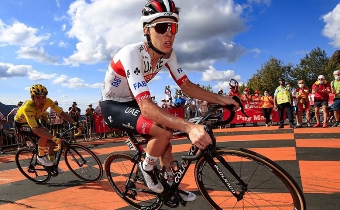 Slovenyal� bisiklet�i Tadej Pogacar kaza ge�irdi