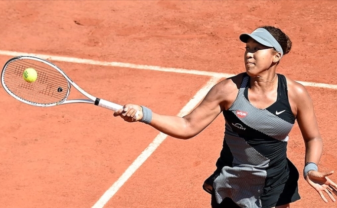 Naomi Osaka tekrardan tenise d�n�yor