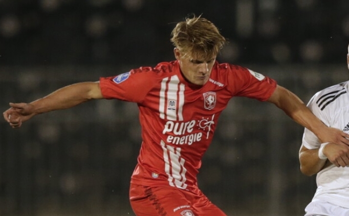 Fenerbah�e'nin rakibi Twente'den 2'de 2!