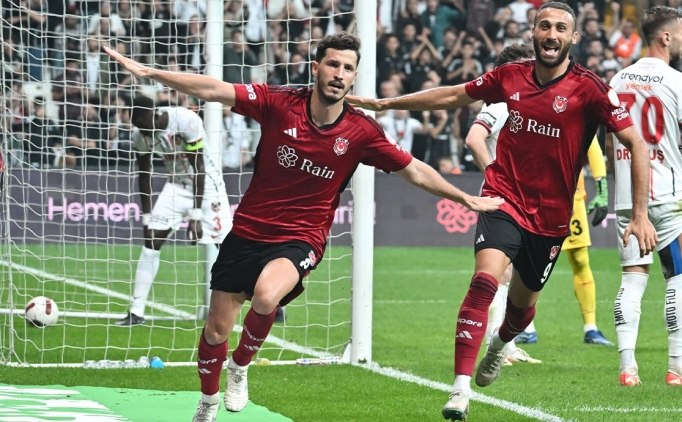 Be�ikta�, Salih U�an ile milli arada masaya oturuyor