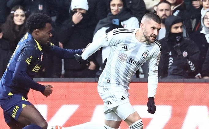 Ante Rebic'ten ayr�l�k karar�