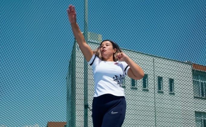 B��ra Nur T�r�kl�'n�n hedefi Paris'te madalya