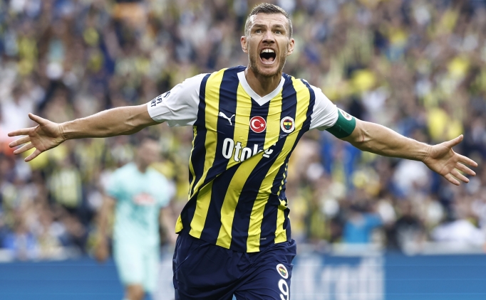 Manchester City'den Edin Dzeko'ya jest!