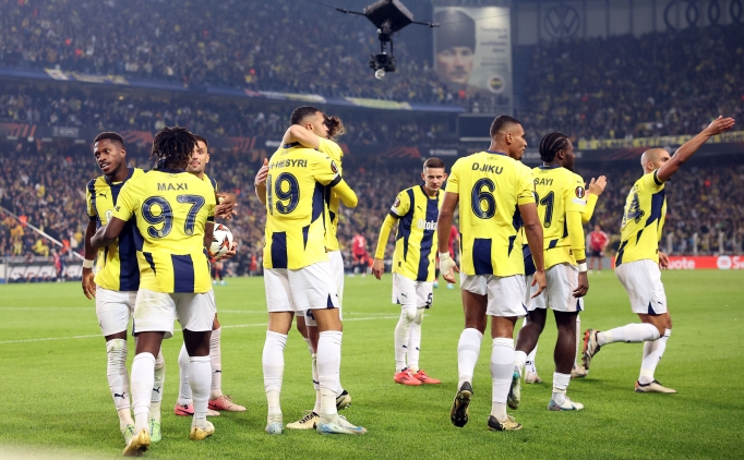 Fenerbahe'de futbolculara Manchester morali!