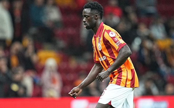 Galatasaray'da Davinson 11'e dnyor!