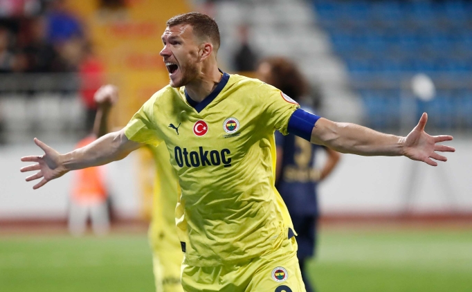 Edin Dzeko: ''Kazanabilece�imiz 3 kupa var!''
