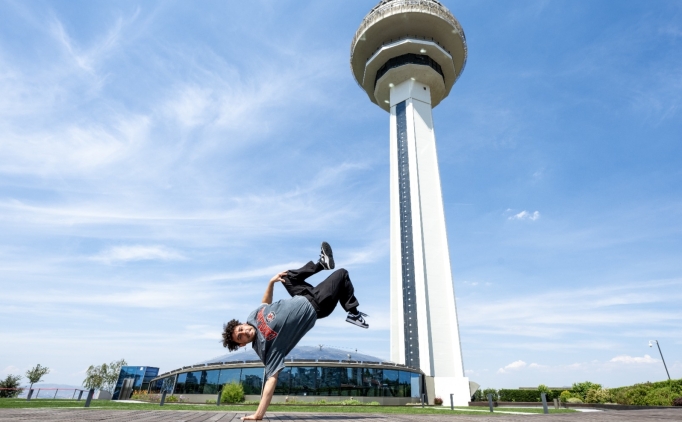 Ankara'n�n breakdans��lar�n�n g�z� olimpiyatlarda