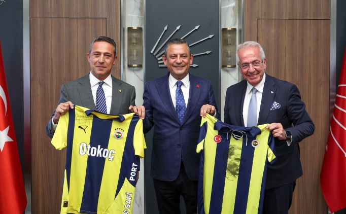 zgr zel, Fenerbahe Bakan Ali Ko ile grt