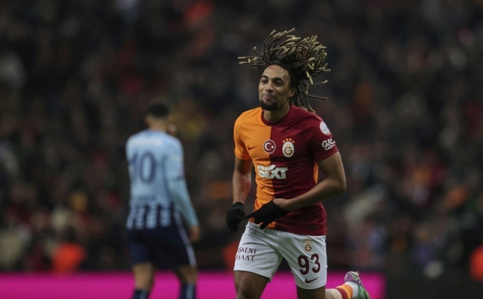 Galatasaray, Boey'un menajeriyle masaya oturuyor