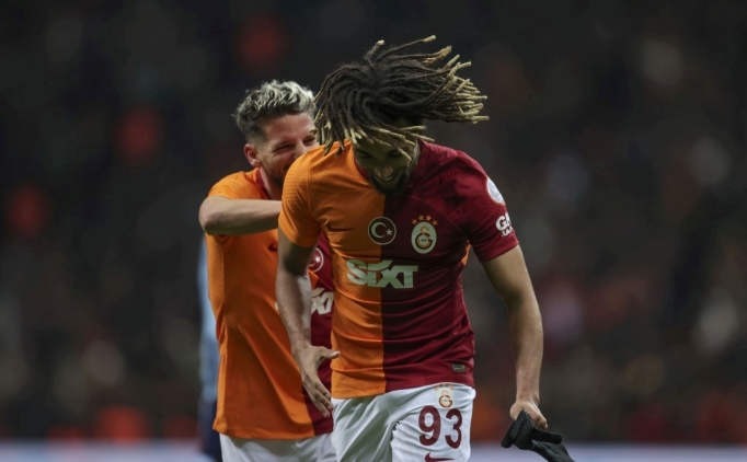 Galatasaray'da Sacha Boey fark yaratt�!