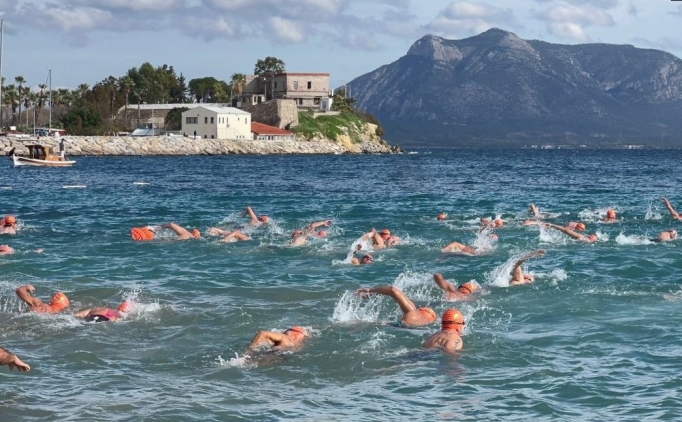 18. Ak Deniz K Yzme Maratonu tamamland