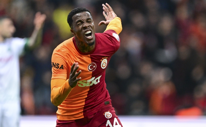 Galatasaray'da Zaha'n�n performans� dikkat �ekti!