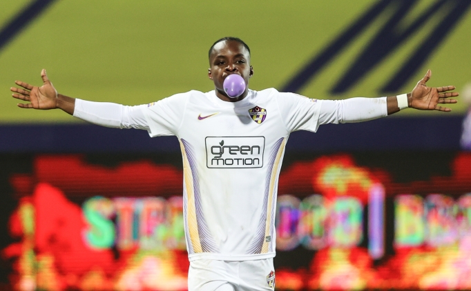 Ey�pspor dur durak bilmiyor!