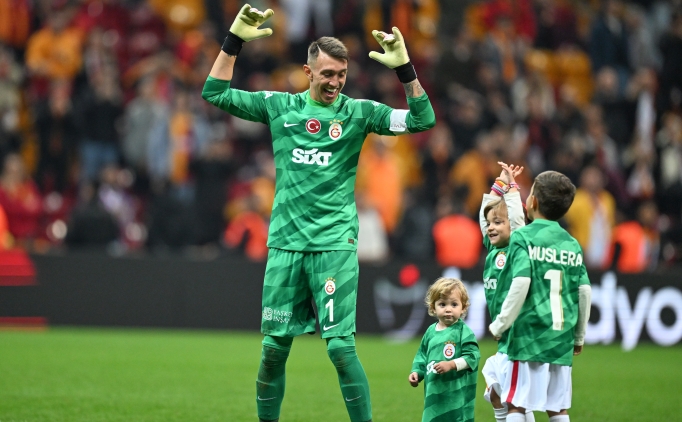 Futbola ngrlebilirlik katan kaleci: Fernando Muslera