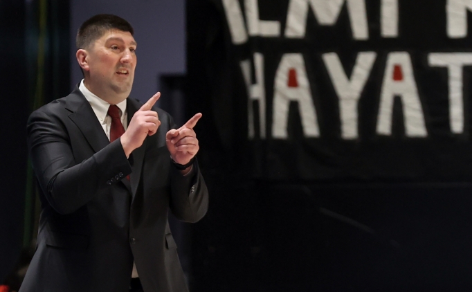 Galatasaray'da ayr�l�k ger�ekle�ti