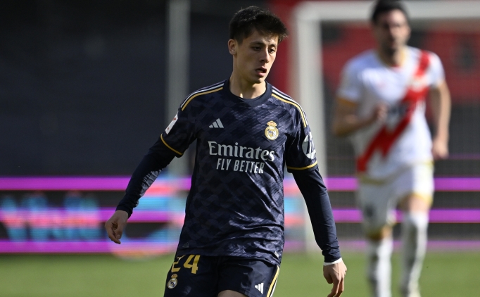 Ancelotti'den Arda G�ler'e: 'Ben delirmedim! Senin g�revin bu'