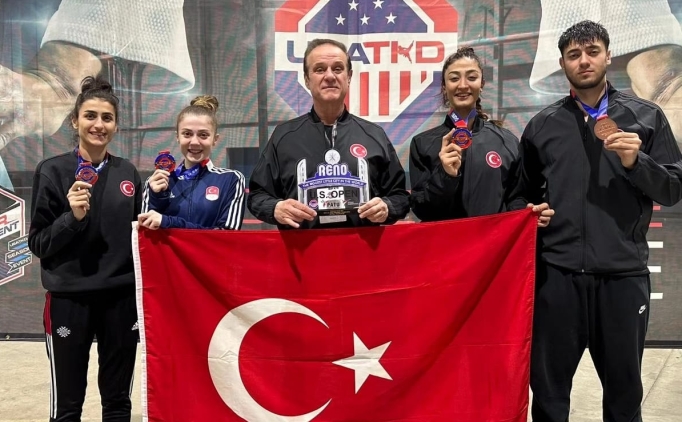 Milli tekvandocular tak�m halinde ���nc�