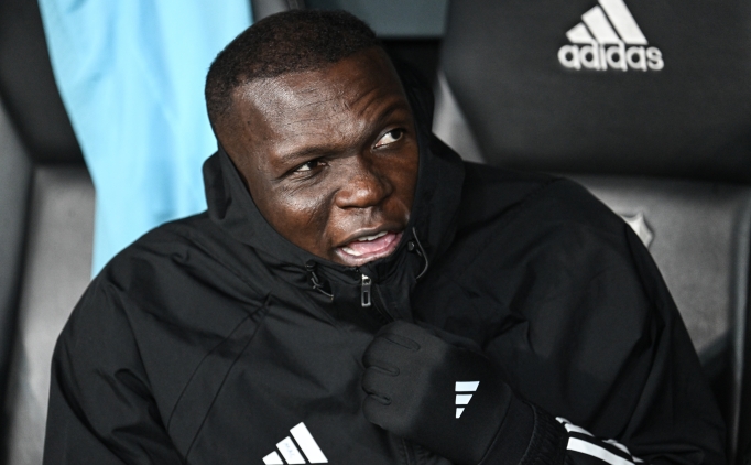 Be�ikta�'ta Aboubakar'la yollar ayr�l�yor!
