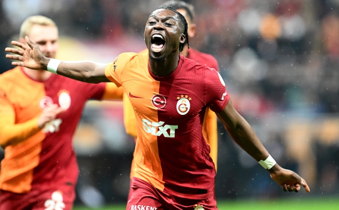 Galatasaray scout ekibinden Derrick K�hn'e Sacha Boey yak��t�rmas�
