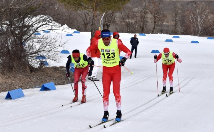 Kayakl Kou Trkiye ampiyonas, Erzurum'da balad