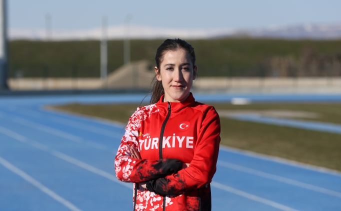 Mu�'un 'alt�n k�zlar�' Avrupa �ampiyonlu�una odakland�