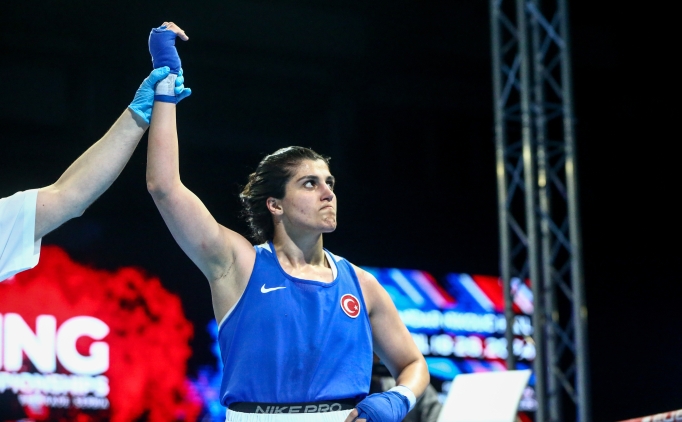 Avrupa Boks �ampiyonas�'nda 3 Milli sporcu yar� finalde