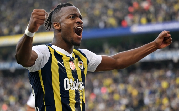 Batshuayi, smail Kartal ile konumasn anlatt