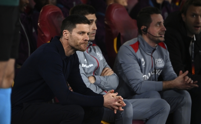 Xabi Alonso: '3 kupay birden kazanabiliriz'