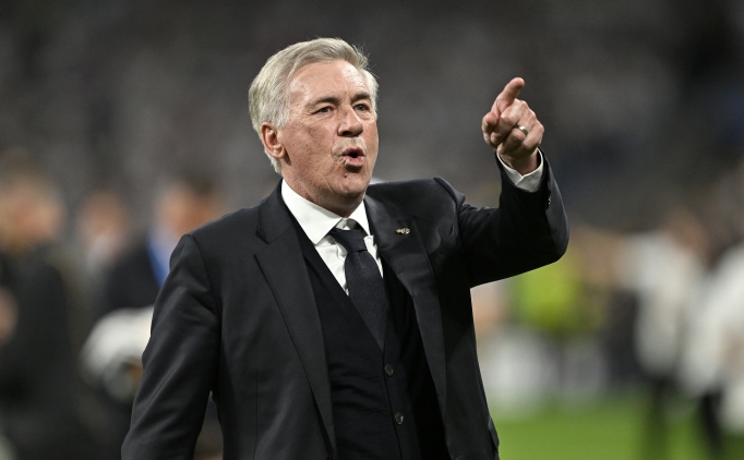 Ancelotti'den Tchouameni aklamas