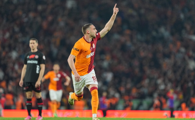 Galatasaray'�n kurtar�c�s� Berkan!