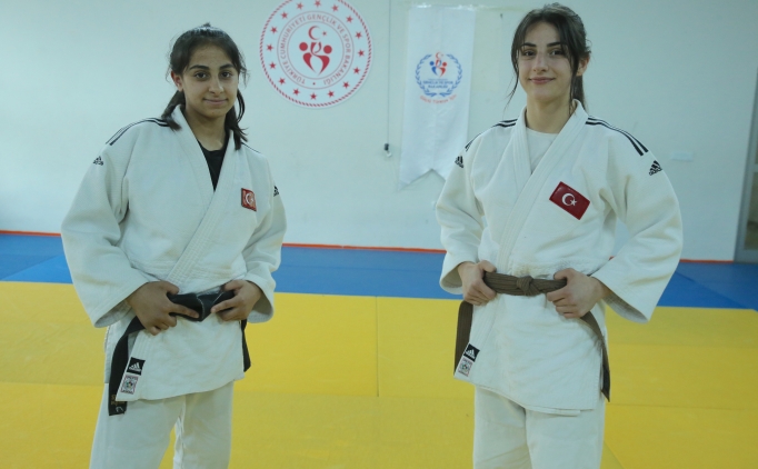 Hakkarili judocu k�zlar, Balkan �ampiyonas�'nda madalya hedefliyor