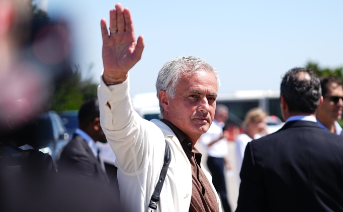 Fenerbahçe'de Jose Mourinho'dan ilk basın toplantısı