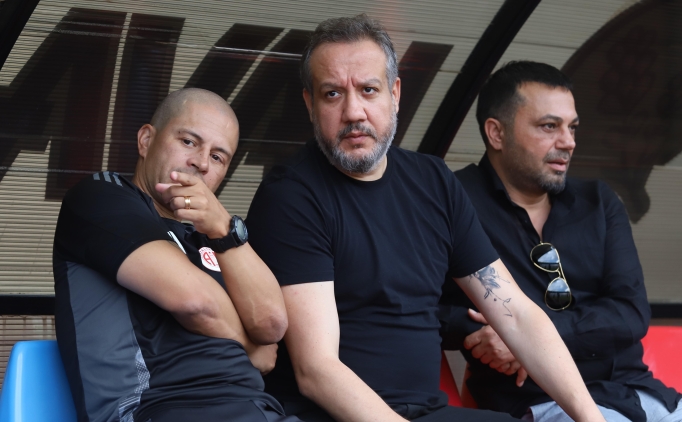 Alex de Souza, ilk provas�nda ma�lup