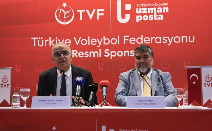 TVF Ba�kan� �st�nda�'�n kad�n milli tak�m�na g�veni tam