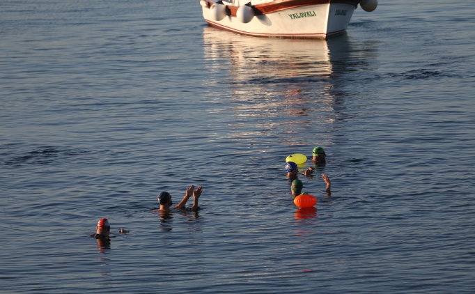 3. G�k�eada A��k Deniz Y�zme Maratonu tamamland�