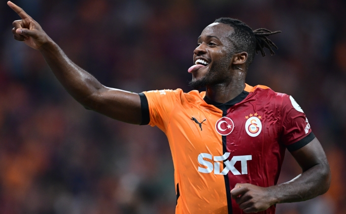 Galatasaray'da Michy Batshuayi'nin gz ilk 11'de!