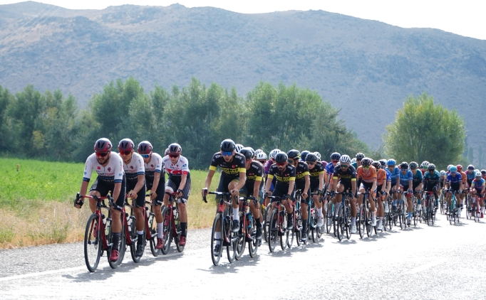 Erciyes Uluslararas� Yol ve Da� Bisikleti Yar��lar�'n�n ilk etab� bitti