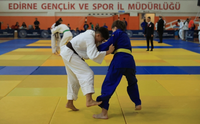 Uluslararas Edirne Judo Turnuvas sona erdi