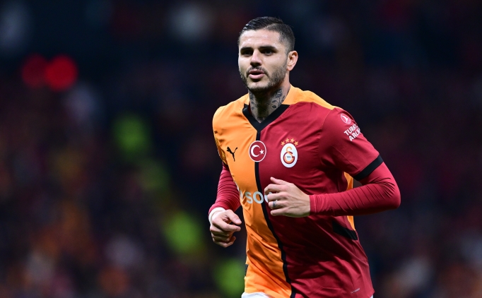 Galatasaray taraftarndan Icardi'ye pankart!