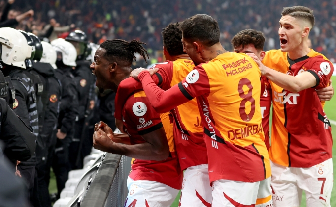 Galatasaray, 90+8'de galibiyeti kazand