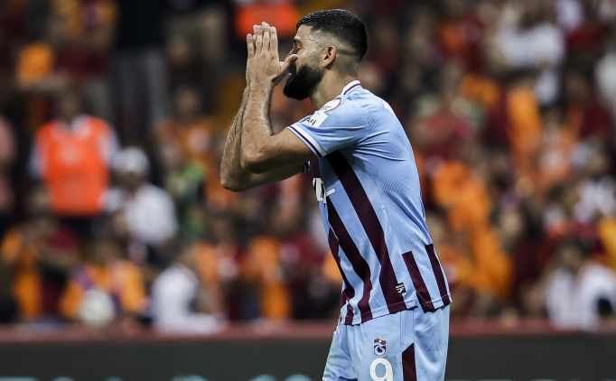 Trabzonspor'da ayrlk ve U19'dan takviye